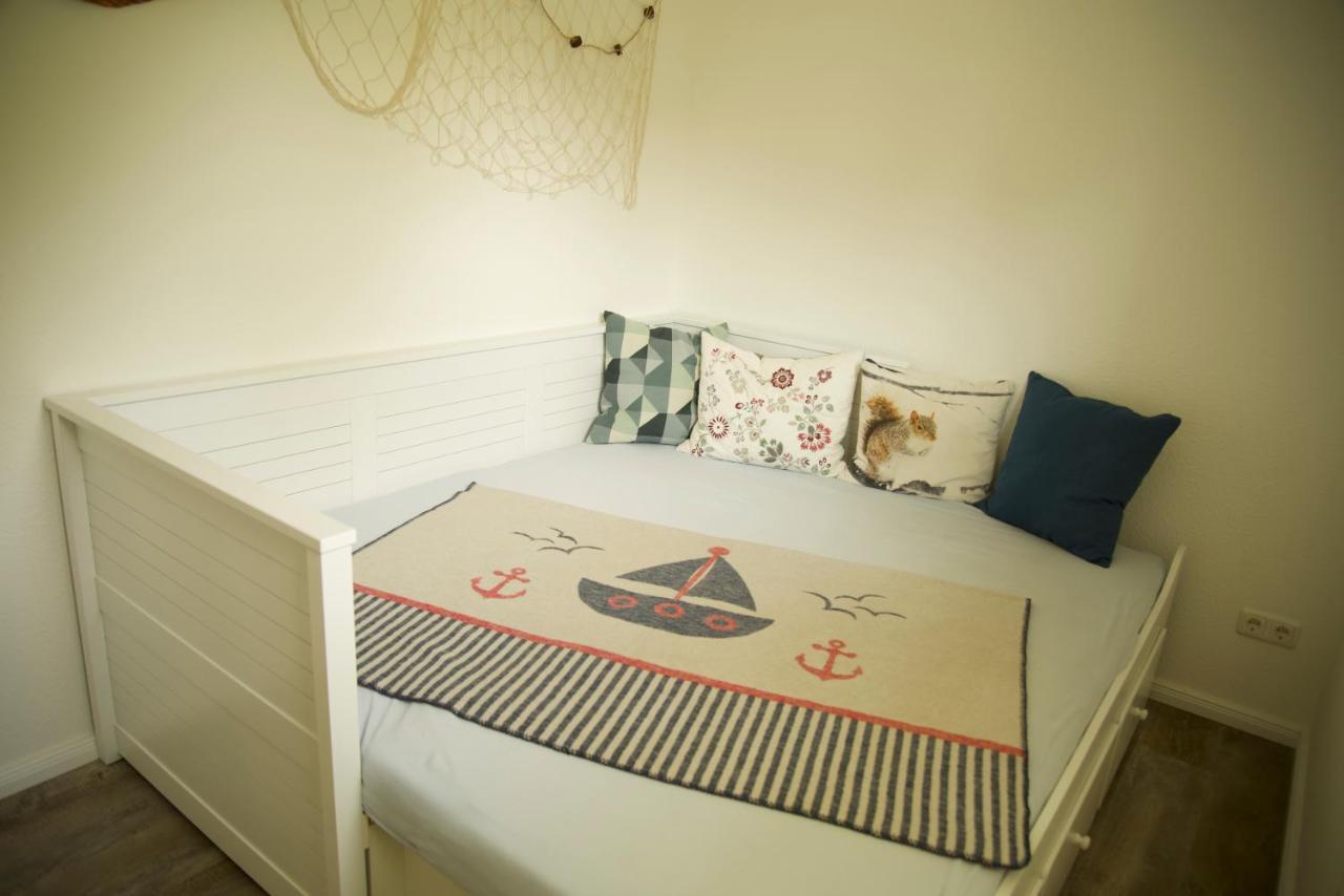 Schoene Ferienwohnung Breege Exteriör bild